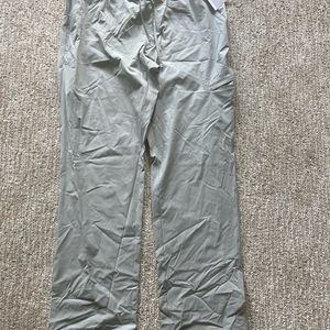 Women’s Cabella pants